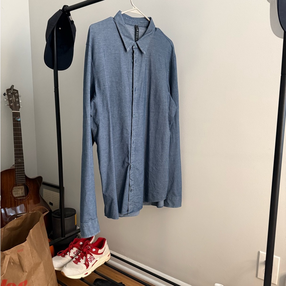 Men’s Lululemon Button Up Shirt - size XL